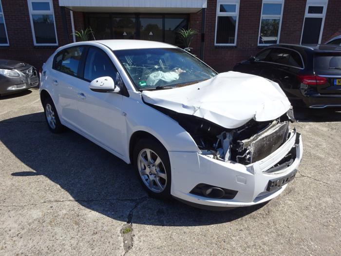 Chevrolet Cruze  (Sloop)