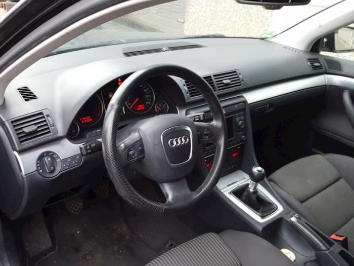 Audi A4 04-