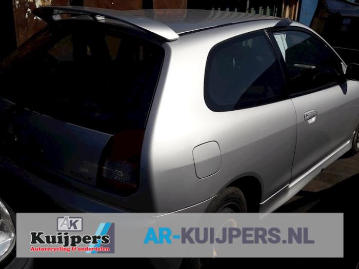 Mitsubishi Colt 00-