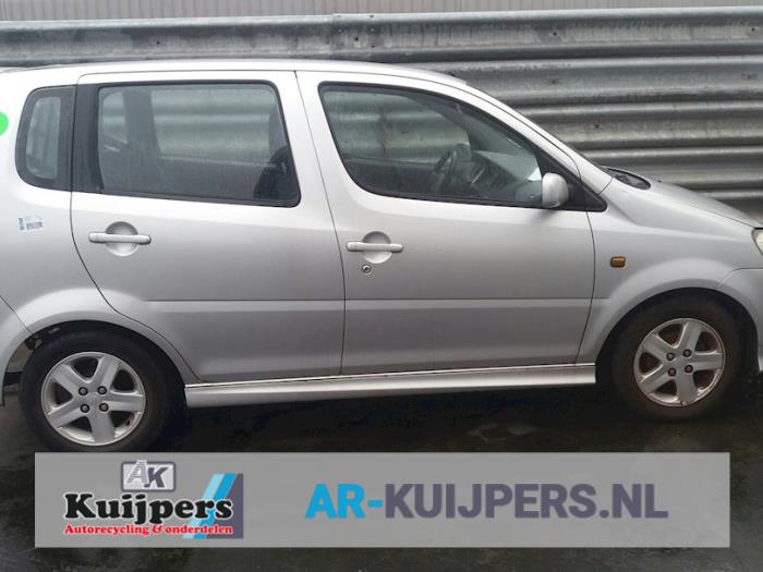 Daihatsu Young RV