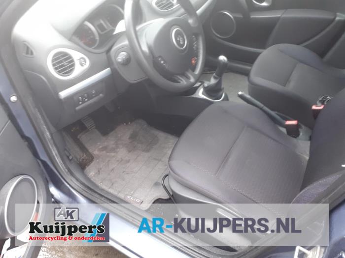 Renault Clio 3 06-