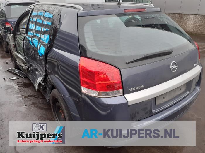 Opel Signum