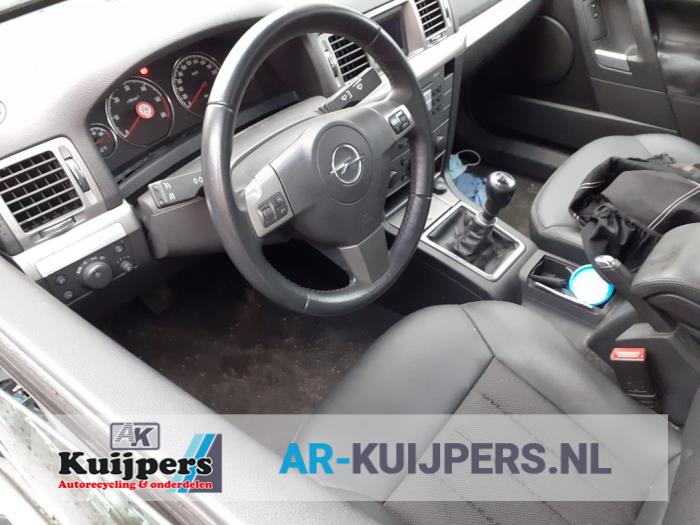 Opel Signum