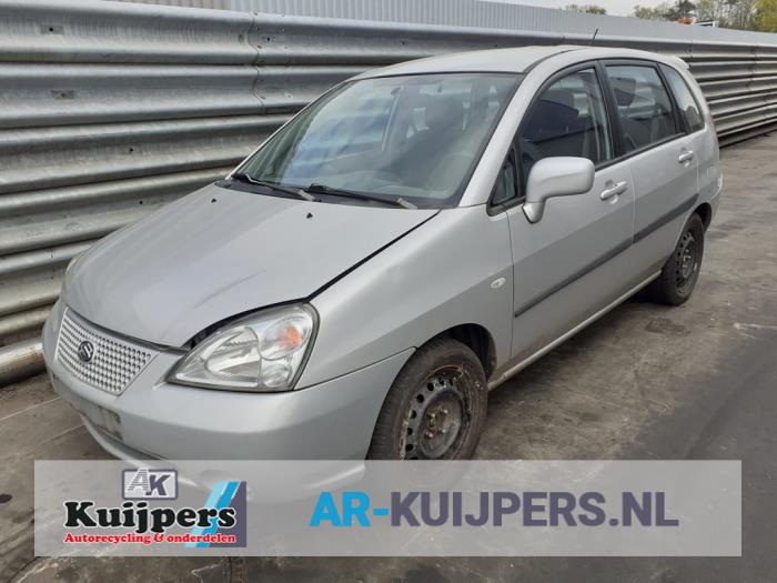 Suzuki Liana