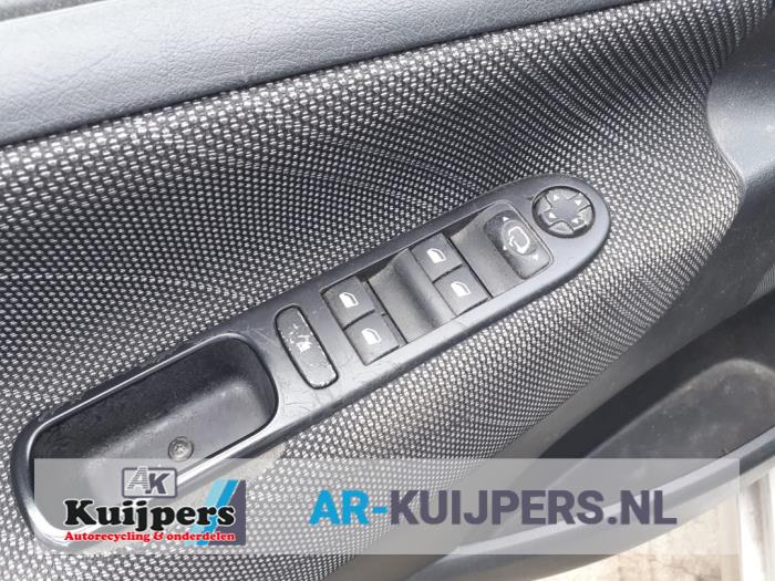 Peugeot 207 06-