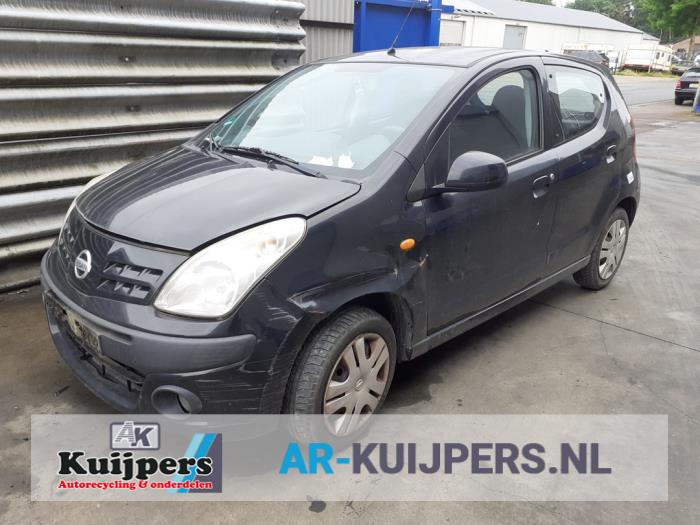 Nissan Pixo