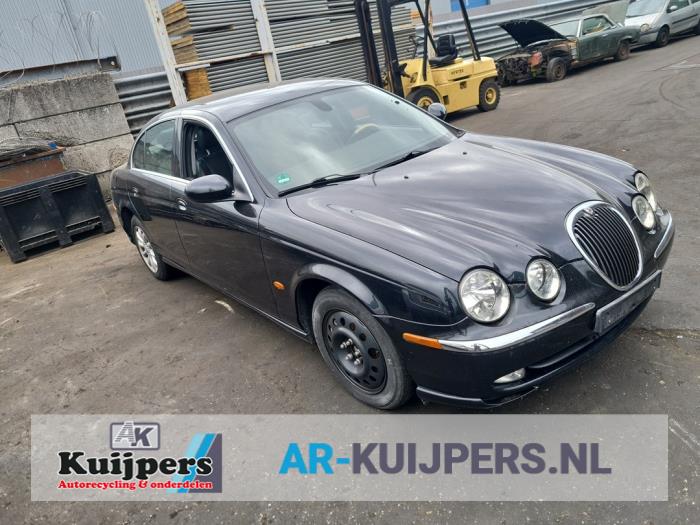 Jaguar S-Type