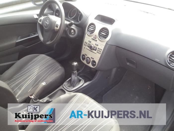 Opel Corsa D 07-