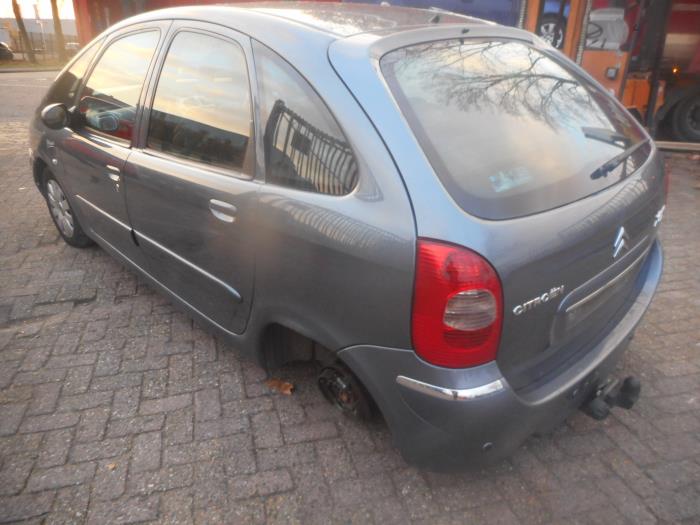 Citroen Xsara Picasso 1.6 HDi 16V 92 Sloopvoertuig (2008, Grijs)