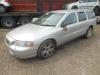 Volvo V70 Schadevoertuig (2007, Zilvergrijs)