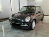 Mini Mini One/Cooper 1.6 16V One Schadevoertuig (2001, Zwart)