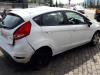 Ford Fiesta Schadevoertuig (2010, Wit)