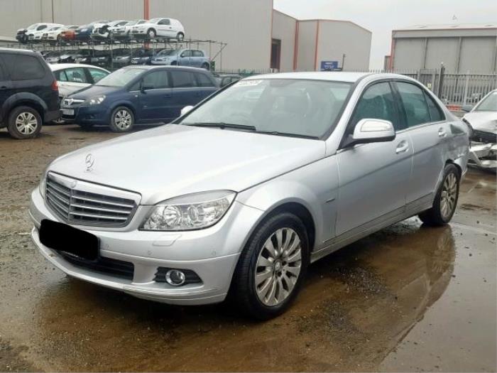 Mercedes C 1.8 C-200K 16V Schadevoertuig (2007, Zilvergrijs)