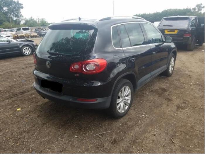 Volkswagen Tiguan 1.4 TSI 16V 4Motion Sloopvoertuig (2008, Zwart)