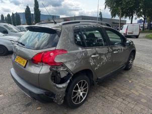 Peugeot 2008 1.2 Vti 12V PureTech 82 Sloopvoertuig (2013, Bruin)