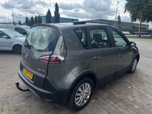 Renault Scénic III 1.2 16V TCe 115 Energy Sloopvoertuig (2014, Grijs)