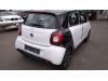 Smart Forfour 1.0 12V Sloopvoertuig (2015, Wit)