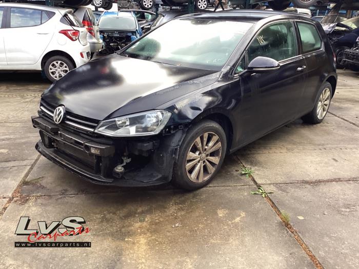 Volkswagen Golf 2.0 TDI 16V 2012-08 / 2020-08