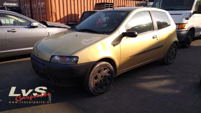 Fiat Punto 1.2 60 S 1999-09 / 2012-03