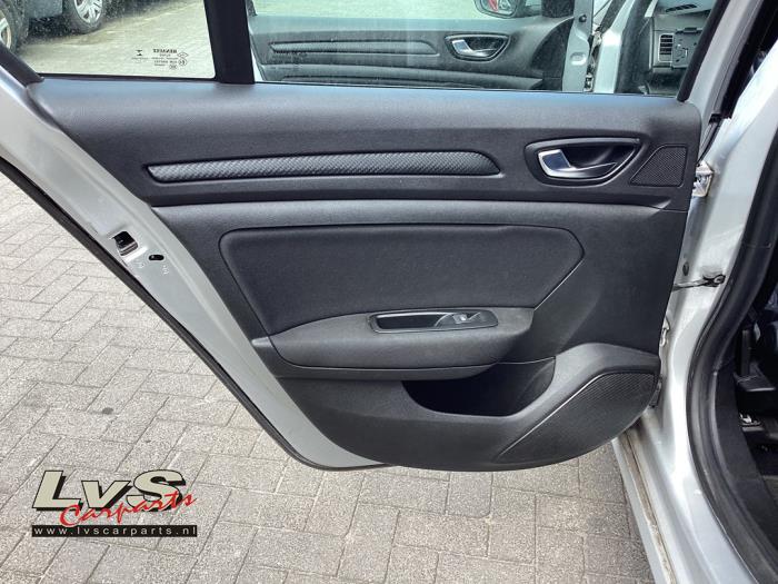 Renault Megane IV Estate 1.5 Energy dCi 110 Sloopvoertuig (2017, Grijs)