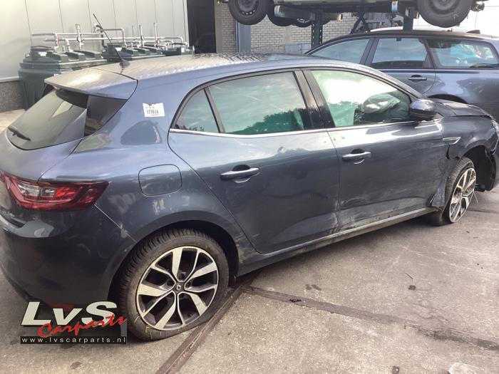 Renault Megane IV 1.2 Energy TCE 100 Sloopvoertuig (2016, Grijs)