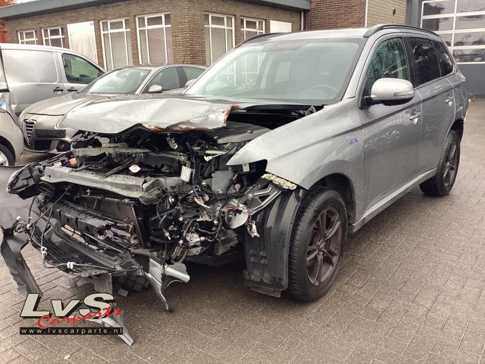 Mitsubishi Outlander 2.0 16V PHEV 4x4 2014-01 / 2021-12