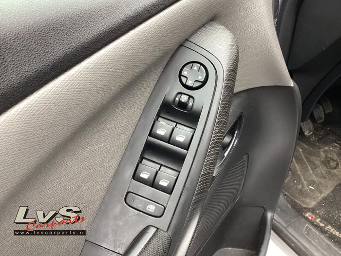 Citroen C4 Grand Picasso 1.2 12V PureTech 130 Sloopvoertuig (2015, Grijs)