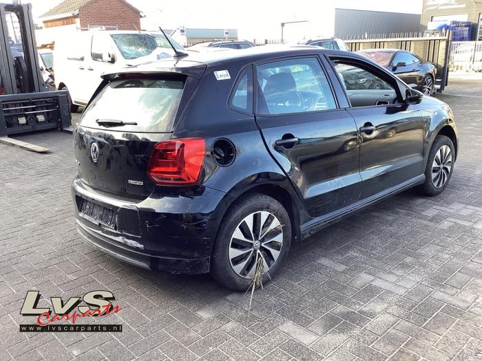 Volkswagen Polo V 1.4 TDI DPF BlueMotion technology Sloopvoertuig (2015, Zwart)
