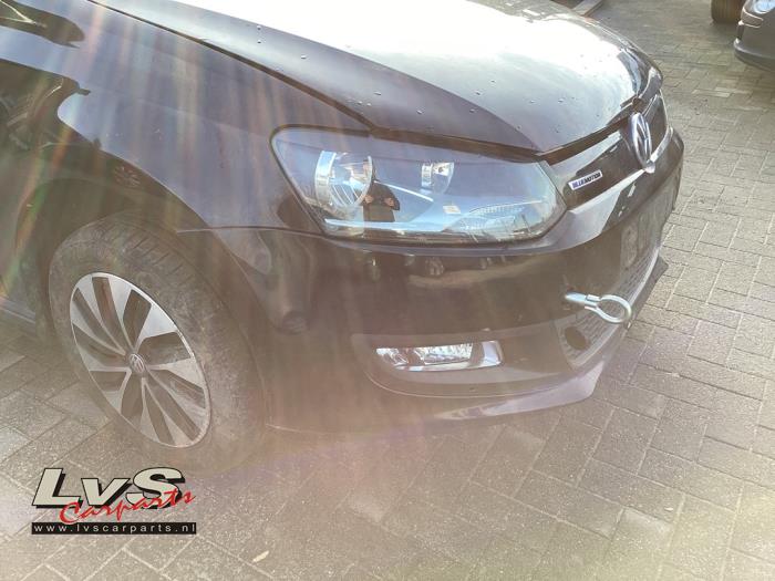 Volkswagen Polo V 1.4 TDI DPF BlueMotion technology Sloopvoertuig (2015, Zwart)