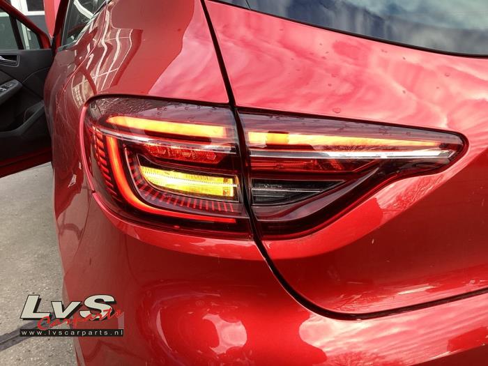 Renault Clio V 1.0 TCe 90 12V Sloopvoertuig (2021, Rood)