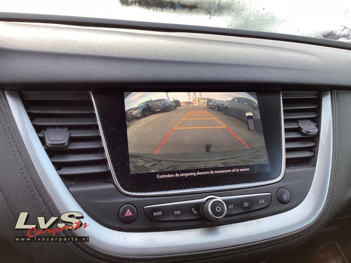 Opel Grandland 1.2 Turbo 12V Sloopvoertuig (2019, Grijs)