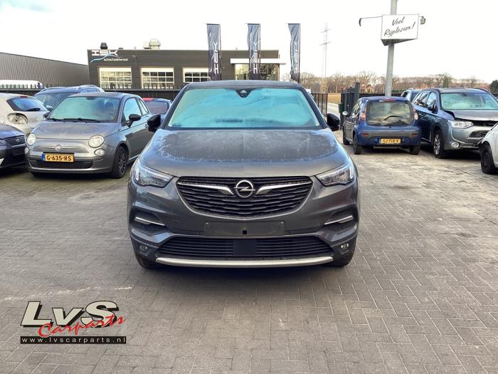 Opel Grandland 1.2 Turbo 12V Sloopvoertuig (2019, Grijs)