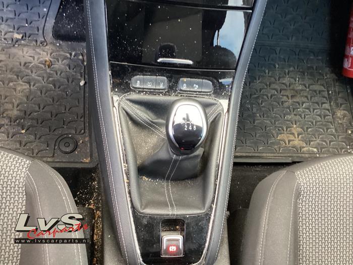 Opel Grandland 1.2 Turbo 12V Sloopvoertuig (2019, Grijs)