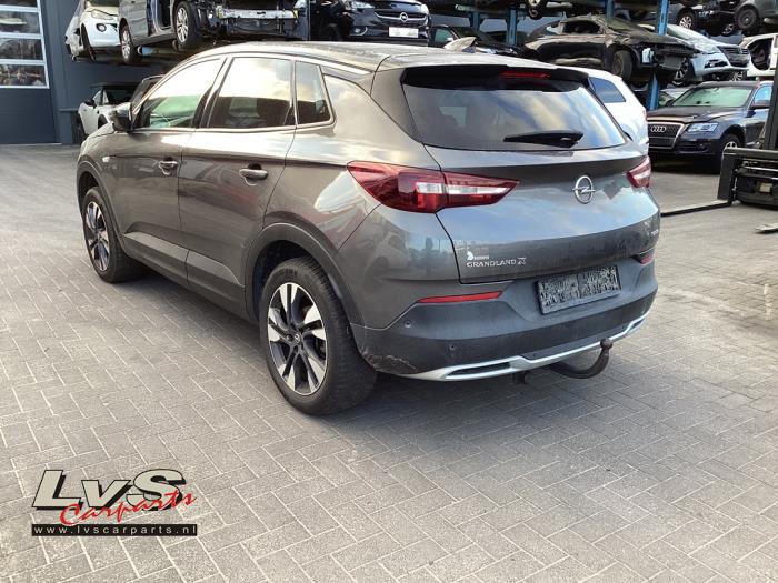Opel Grandland 1.2 Turbo 12V Sloopvoertuig (2019, Grijs)
