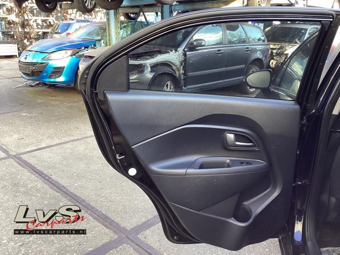 Kia Rio III 1.2 CVVT 16V Sloopvoertuig (2013, Zwart)