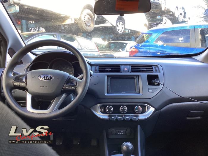 Kia Rio III 1.2 CVVT 16V Sloopvoertuig (2013, Zwart)