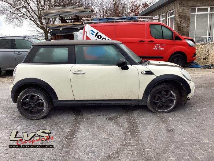 Mini Mini 1.6 One D 16V Sloopvoertuig (2013, Wit)