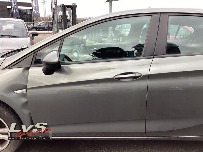 Opel Astra K 1.6 CDTI 110 16V Sloopvoertuig (2019, Grijs)