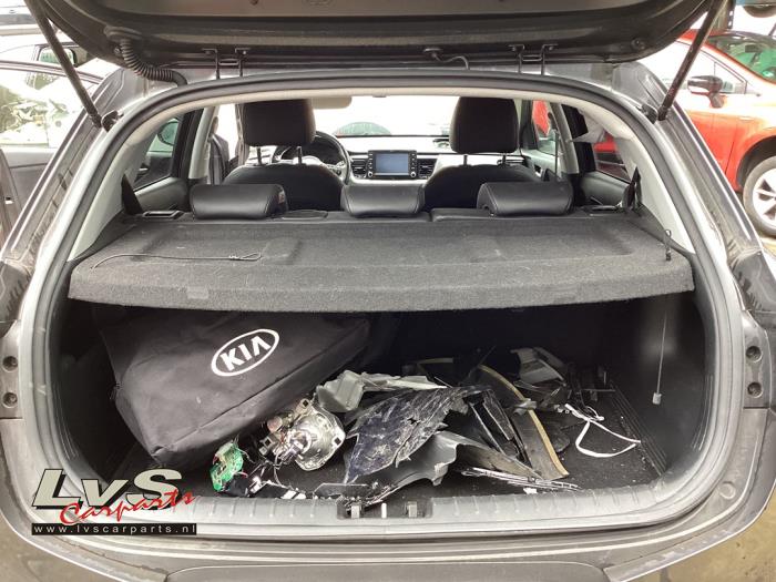 Kia Stonic 1.0i T-GDi 12V Sloopvoertuig (2019, Grijs)