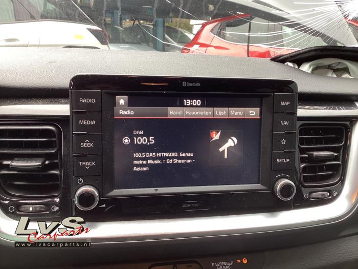 Kia Stonic 1.0i T-GDi 12V Sloopvoertuig (2019, Grijs)