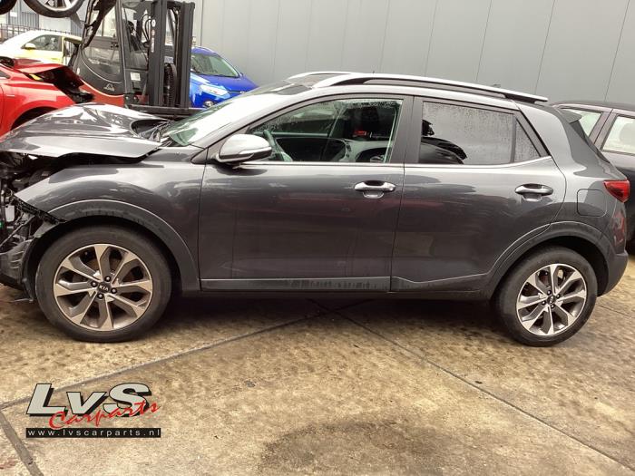 Kia Stonic 1.0i T-GDi 12V Sloopvoertuig (2019, Grijs)