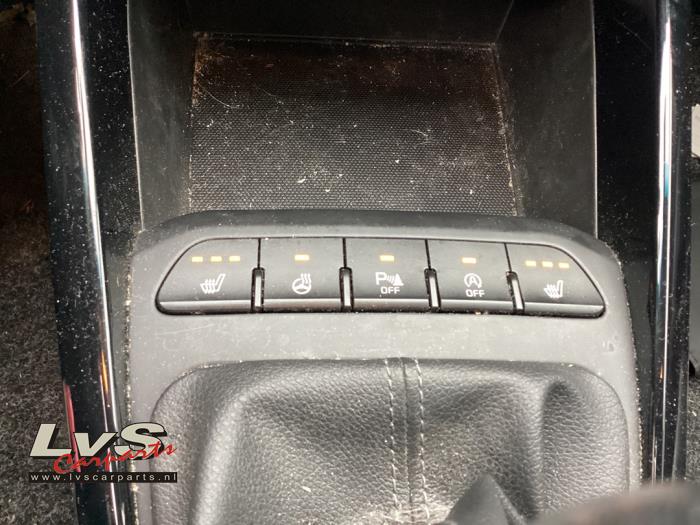 Kia Stonic 1.0i T-GDi 12V Sloopvoertuig (2019, Grijs)