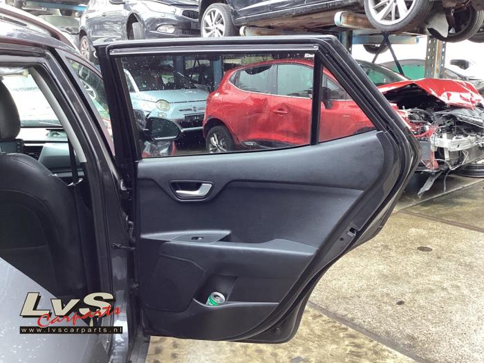 Kia Stonic 1.0i T-GDi 12V Sloopvoertuig (2019, Grijs)