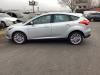 Ford Focus 3 1.0 Ti-VCT EcoBoost 12V 125 Sloopvoertuig (2015, Zilvergrijs, Moondust)