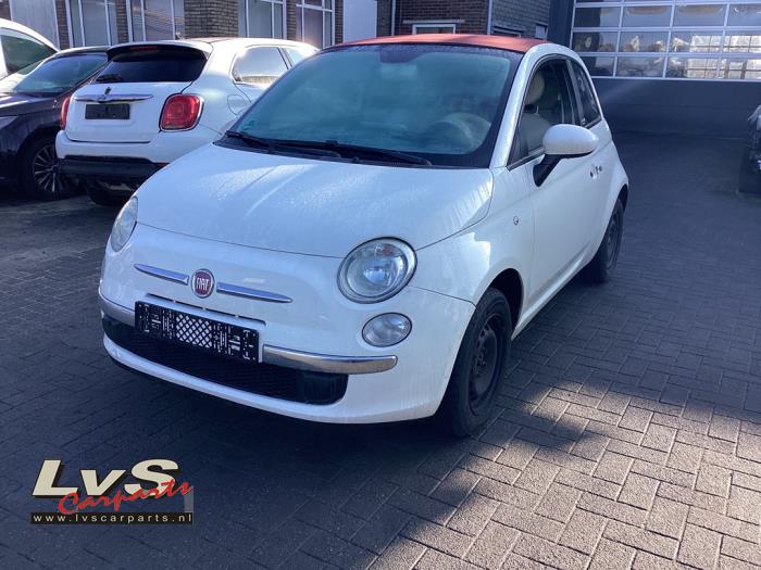 Fiat 500 1.2 69 2009-09 / 0-00