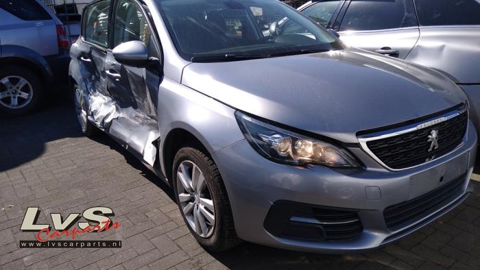 Peugeot 308 1.2 12V e-THP PureTech 110 2018-01 / 2021-12