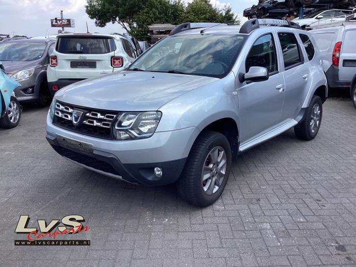 Dacia Duster 1.2 TCE 16V 4x4  (Sloop)