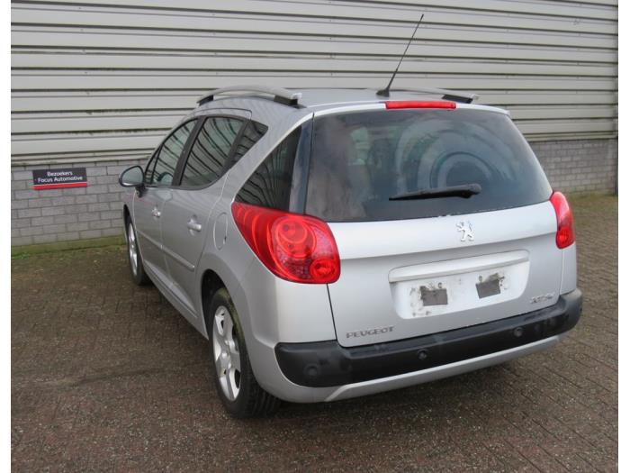 Peugeot 207 SW 1.6 16V VTRi Sloopvoertuig (2010, Grijs)