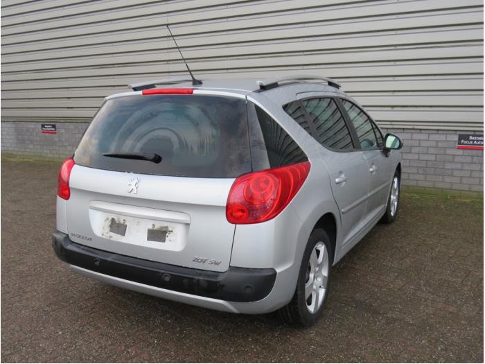 Peugeot 207 SW 1.6 16V VTRi Sloopvoertuig (2010, Grijs)