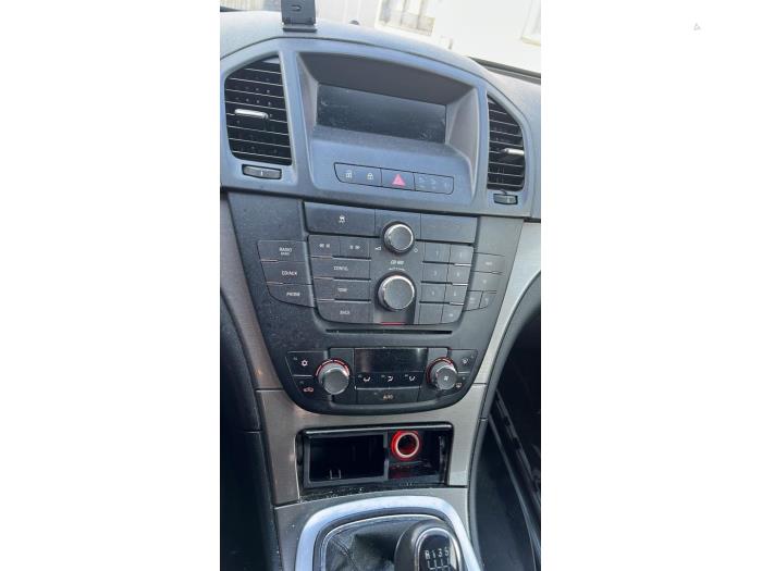 Opel Insignia Sports Tourer 2.0 CDTI 16V 160 Ecotec Sloopvoertuig (2010, Metallic, Grijs)